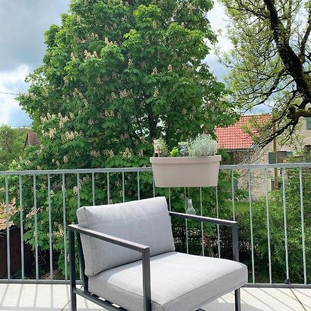 Fe Wo Brunnen - 120 Qm - Ruhige Lage - Viel Natur- Komfortabel - Grosser Balkon Und Garten Memmingen Dış mekan fotoğraf