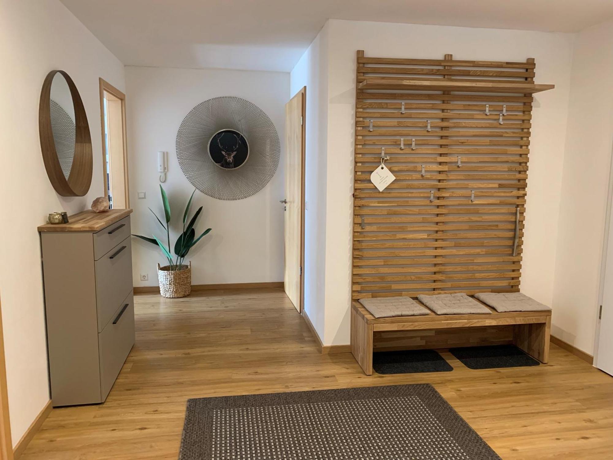 Fe Wo Brunnen - 120 Qm - Ruhige Lage - Viel Natur- Komfortabel - Grosser Balkon Und Garten Memmingen Dış mekan fotoğraf